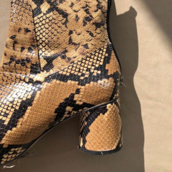 Zara Snakeskin Effect Ankle Boots - Blogger fav! - Picture 2 of 6